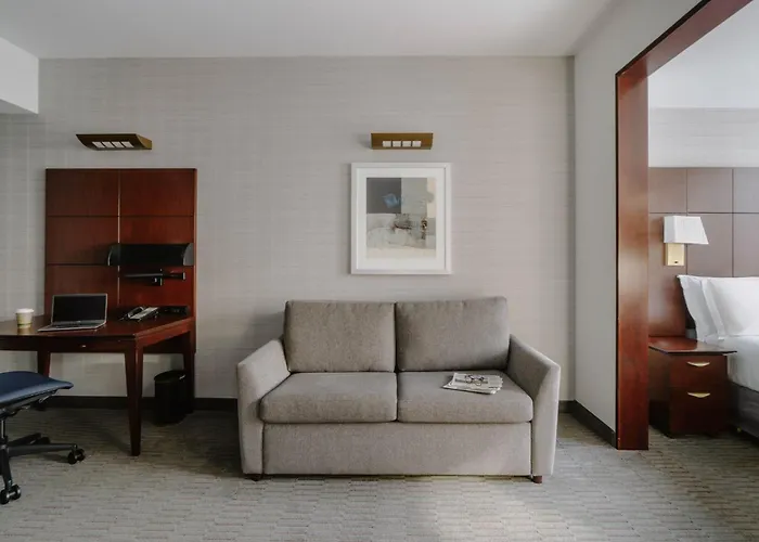 Club Quarters Hotel Wacker At Michigan, Chicago