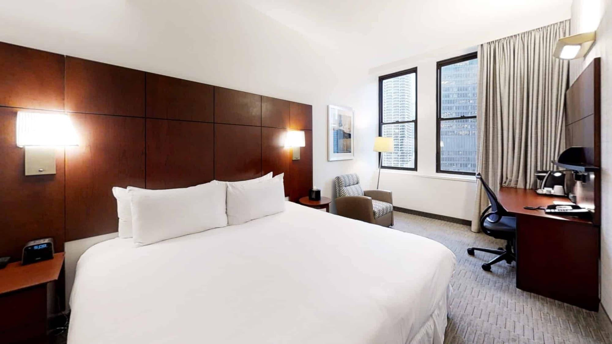 Hotel Club Quarters Wacker At Michigan, 4*